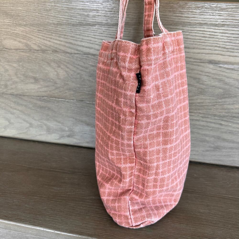 Thread Wallets Daily Two Handle Tote Bag - Picture 3 of 5